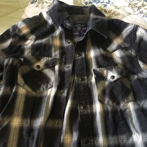 XS men’s American Eagle shirt